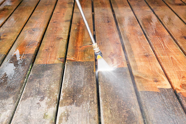 Best Commercial Pressure Washing  in Fort Morgan, CO